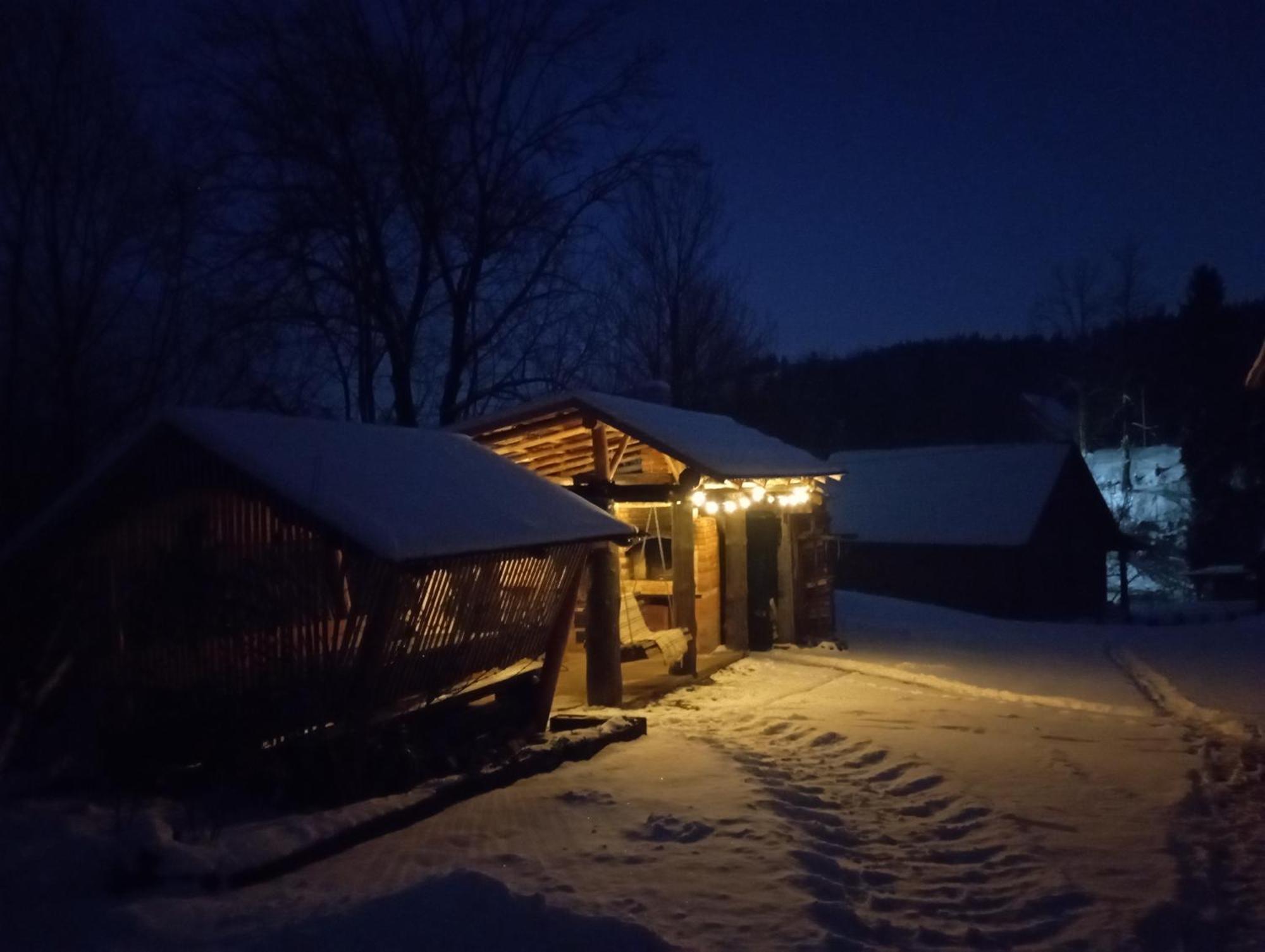 Sadyba Sunny House Pilipets 외부 사진