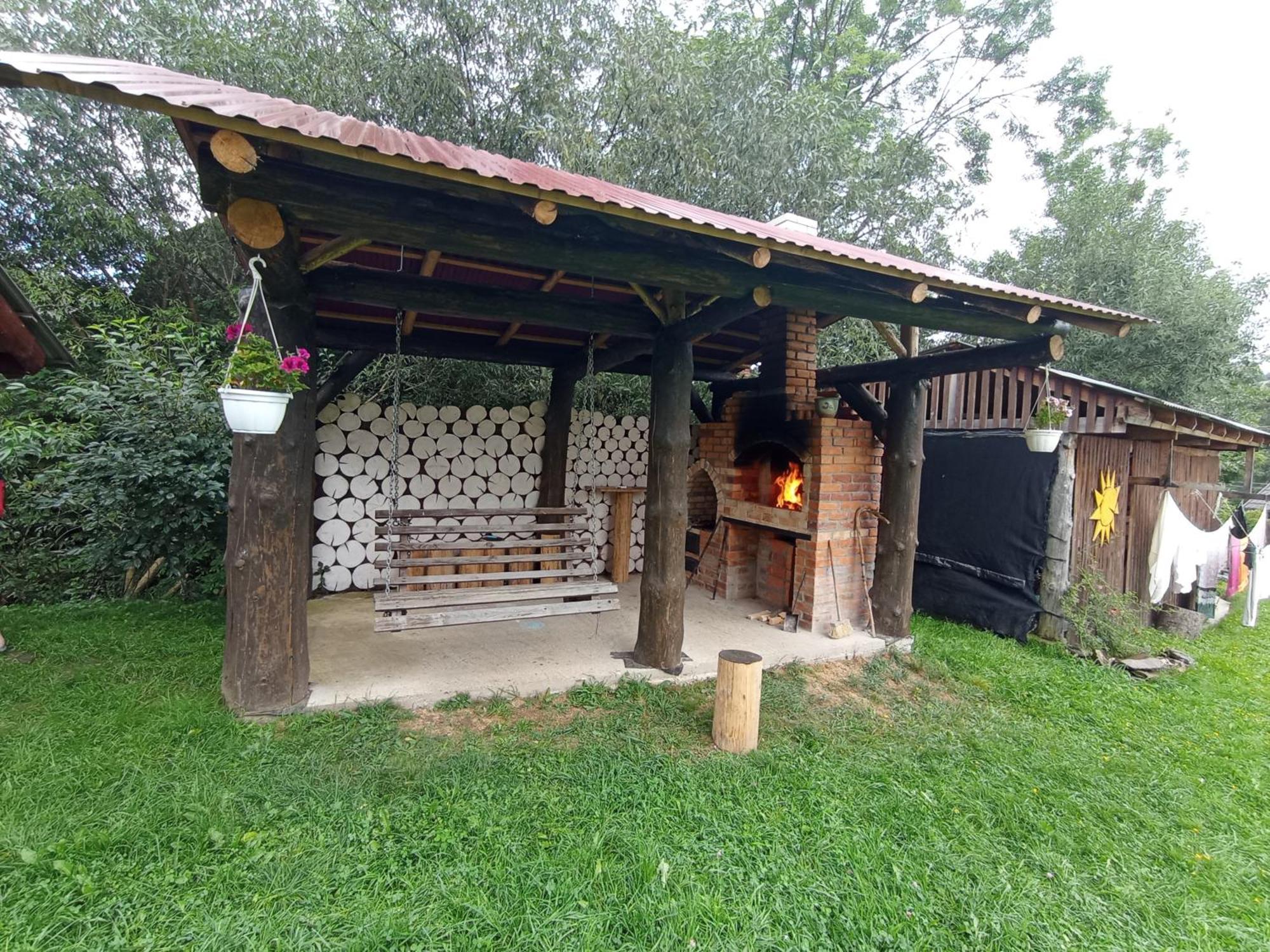Sadyba Sunny House Pilipets 외부 사진
